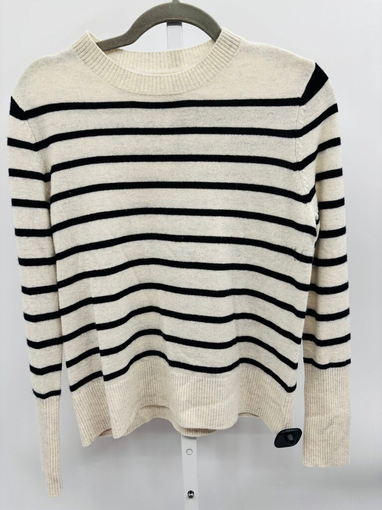 Not Monday Sweater Beige M