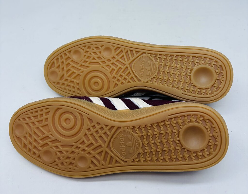 Adidas Sneakers Burgundy 8.5