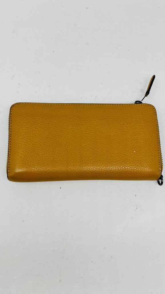 Coach Wallet Yellow