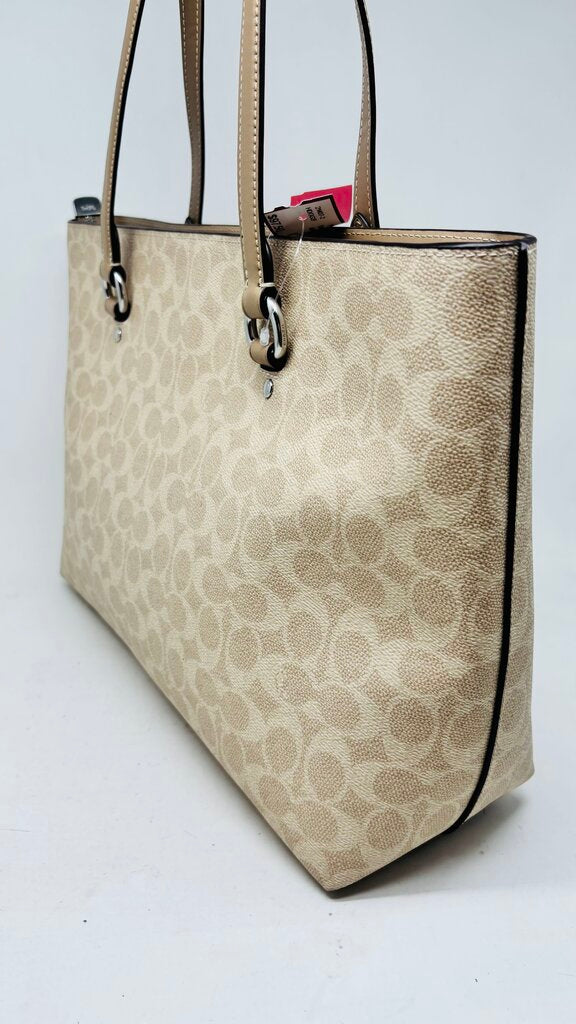 Coach Tote Beige