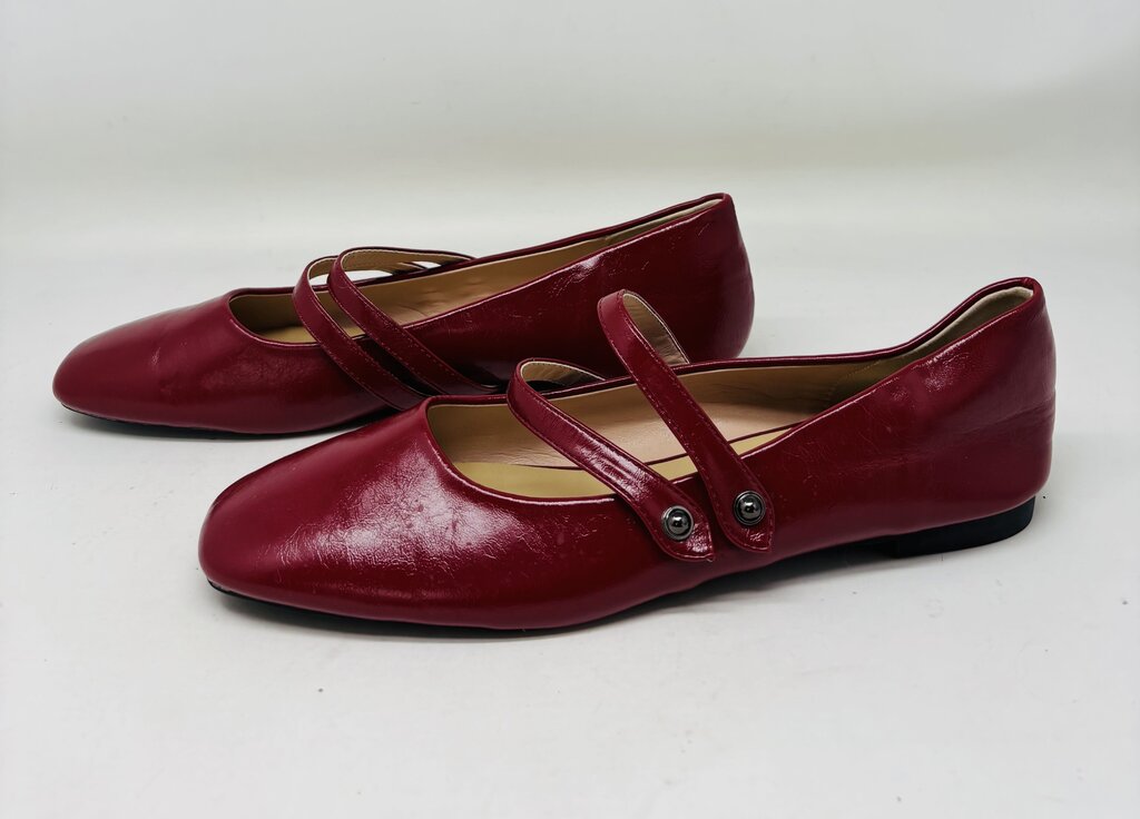C. Paravano Flats Red 10