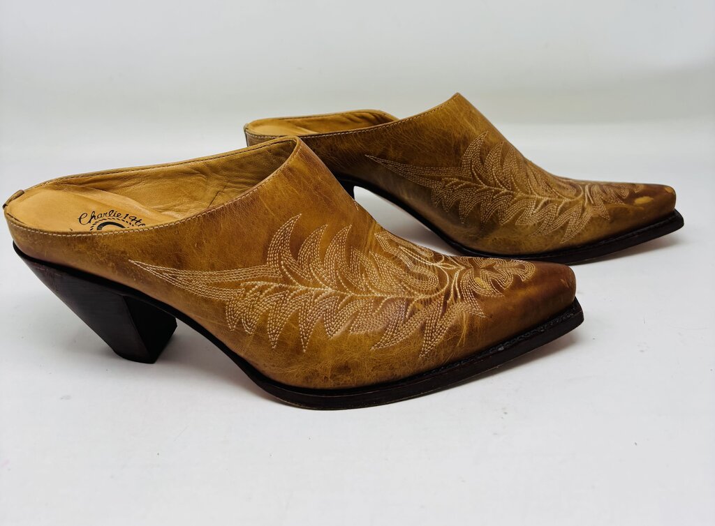 Charlie Horse Mules Ta 9