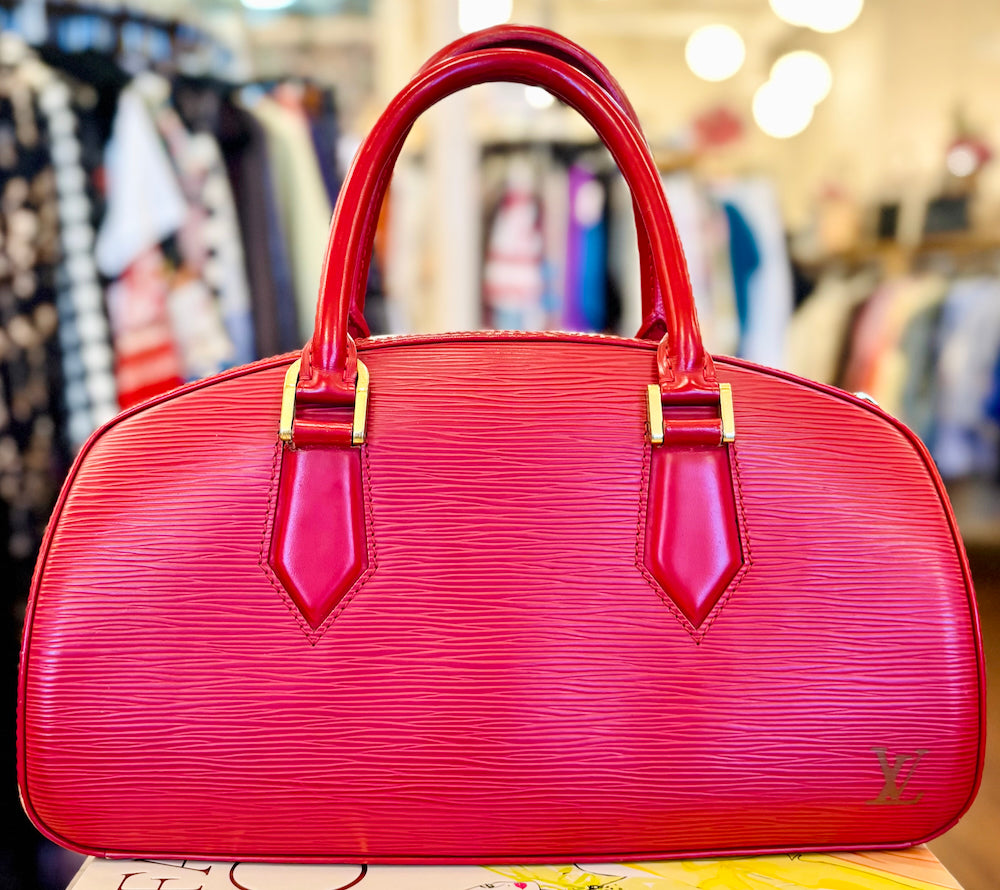 Finders Keepers Women's & Furnishings