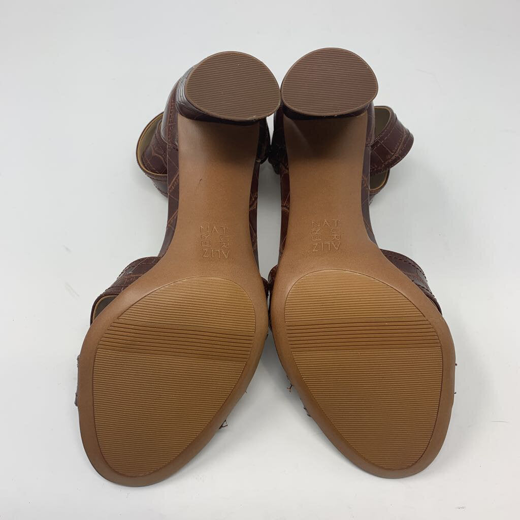 Naturalizer Heels Brown 8.5