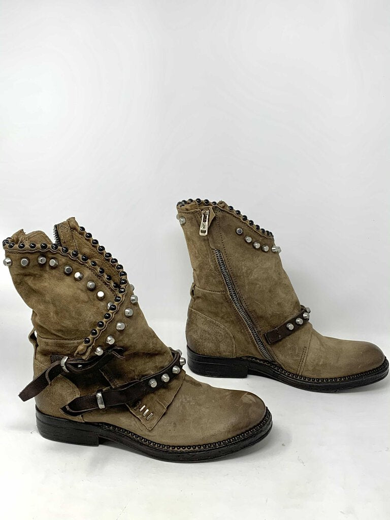 A.S. 98 Bootie Brown 8.5