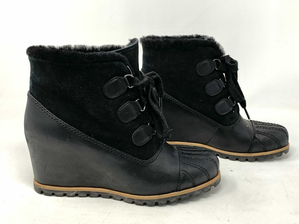 UGG Bootie Black 8