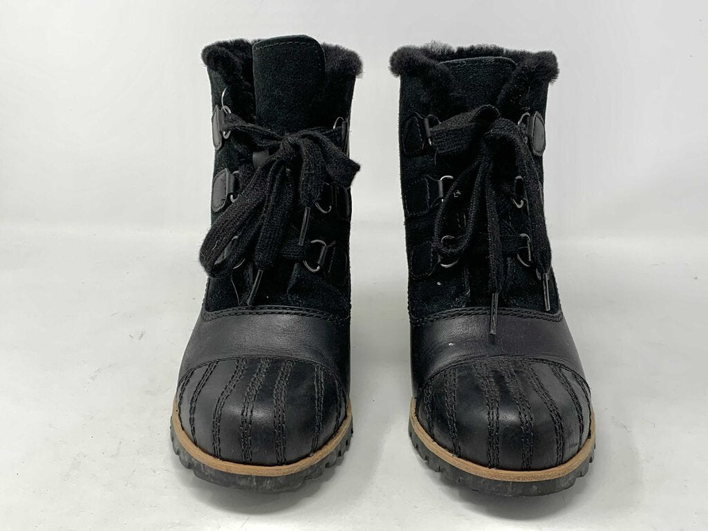 UGG Bootie Black 8