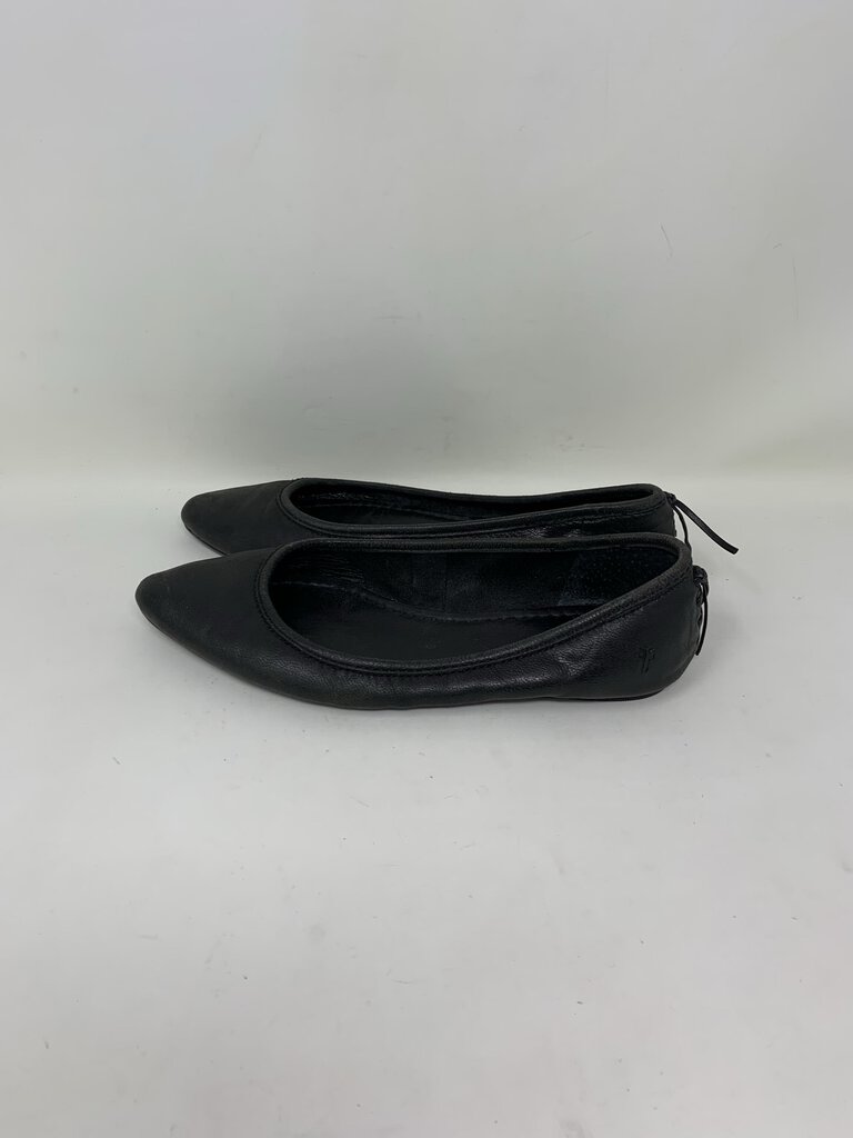 Frye flats sales black