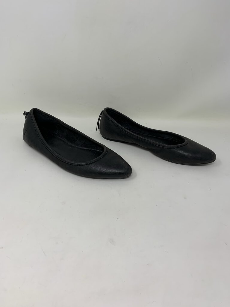 Frye flats black cheap